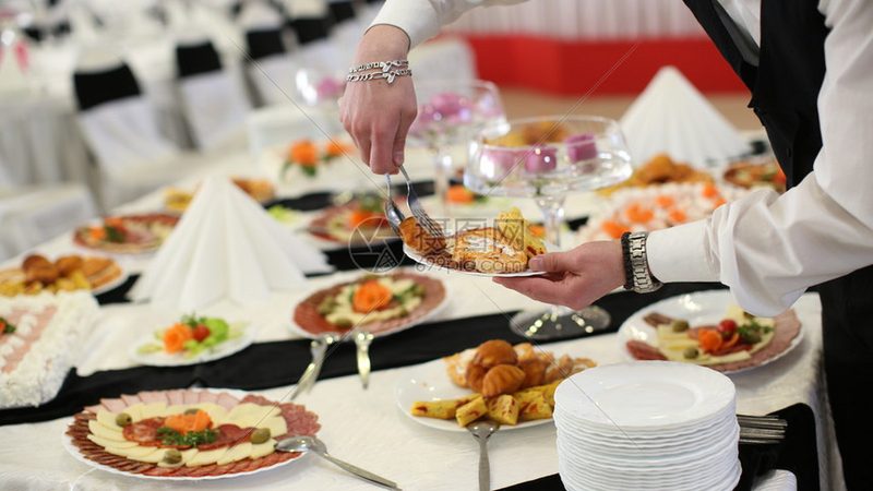 食品批发价格背后的秘密：如何辨别性价比与品牌价值